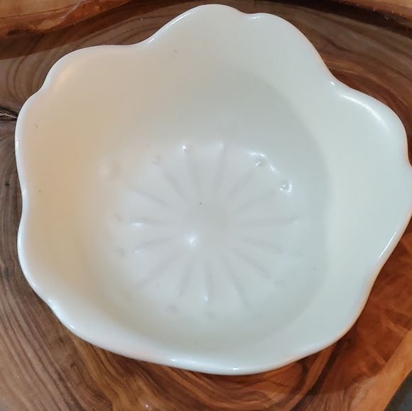 Jewelry Dish‎ - Picture 2 of 7